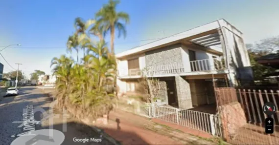 Casa com 3 Quartos à venda, 300m² no Anchieta, Porto Alegre