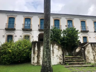 Prédio Comercial com 10 Quartos para alugar, 1000m² no Praça da Bandeira, Rio de Janeiro