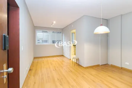 Apartamento com 1 Quarto para alugar, 38m² no Centro, Curitiba