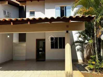 Sobrado com 3 Quartos à venda, 163m² no Carandá Bosque, Campo Grande