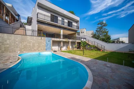 Casa com 3 Quartos à venda, 299m² no Gramado, Cotia