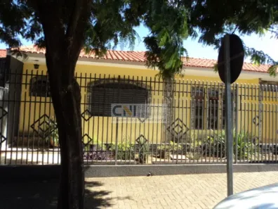 Casa com 3 Quartos à venda, 162m² no Parque das Bandeiras, Maringá