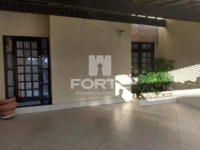 Sobrado com 3 Quartos à venda, 131m² no Vila Lavínia, Mogi das Cruzes