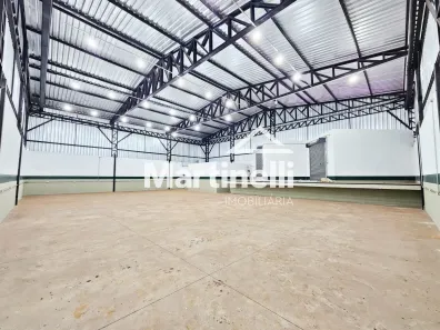 Ponto Comercial para alugar, 572m² no Distrito Industrial, Cravinhos