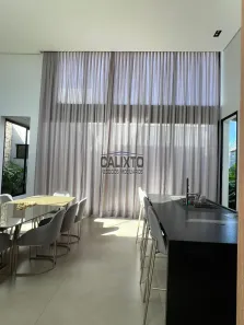 Casa de Condomínio com 3 Quartos à venda, 210m² no Grand Ville, Uberlândia