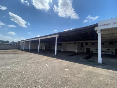 Imóvel Comercial para alugar, 1154m² no Universitário, Criciúma