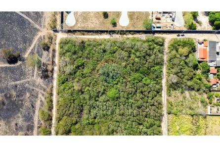 Lote/Terreno à venda, 3240m² no Centro, Aquiraz