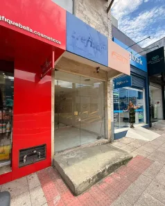 Ponto Comercial para alugar, 50m² no Parque Residencial Laranjeiras, Serra
