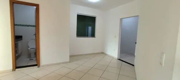 Casa com 3 Quartos para alugar, 100m² no Alto Caiçaras, Belo Horizonte
