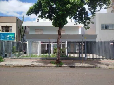 Casa com 7 Quartos à venda, 407m² no Centro, Londrina