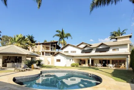 Casa de Condomínio com 5 Quartos para venda ou aluguel, 752m² no São Paulo II, Cotia