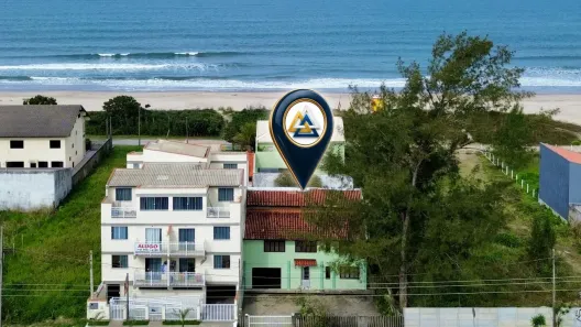 Sobrado com 6 Quartos à venda, 248m² no Beijatuba, Guaratuba