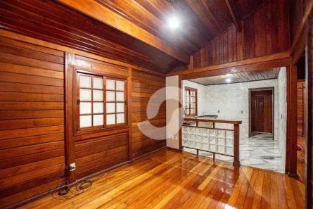 Casa de Condomínio com 4 Quartos à venda, 472m² no Sapê, Niterói