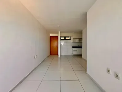 Apartamento com 2 Quartos para alugar, 55m² no Pinheiro, Maceió
