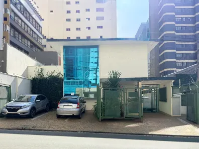 Imóvel Comercial com 14 Quartos para alugar, 574m² no Cambuí, Campinas