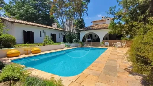 Casa com 4 Quartos à venda, 5000m² no Interlagos, São Paulo