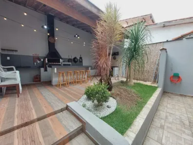 Sobrado com 3 Quartos à venda, 193m² no Loteamento Villa Branca, Jacareí