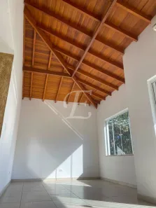 Casa de Condomínio com 3 Quartos para alugar, 260m² no Barreiro, Mairiporã