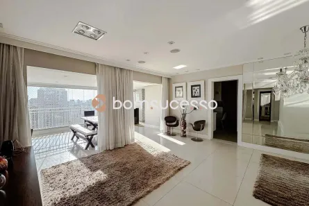 Apartamento com 3 Quartos para alugar, 121m² no Vila Regente Feijó, São Paulo