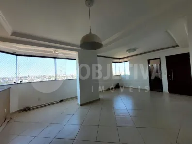 Apartamento com 4 Quartos para alugar, 122m² no Nossa Senhora Aparecida, Uberlândia