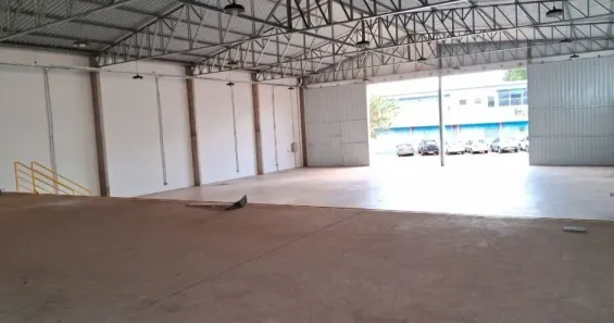 Galpão/Depósito/Armazém para alugar, 685m² no Jardim Vieira, São José do Rio Preto