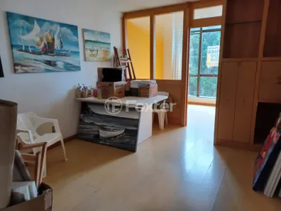 Sala Comercial à venda, 28m² no Floresta, Porto Alegre