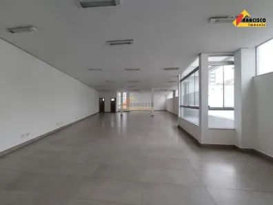 Sala Comercial para alugar, 280m² no Centro, Divinópolis