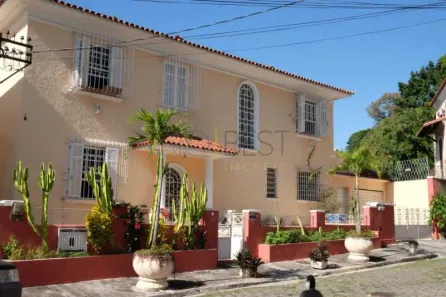 Casa com 8 Quartos à venda, 450m² no Santa Teresa, Rio de Janeiro
