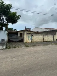 Casa com 3 Quartos à venda, 450m² no Pitimbu, Natal