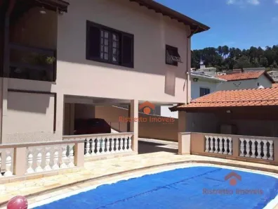 Casa com 3 Quartos à venda, 198m² no Centro, Serra Negra