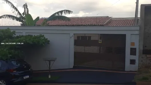 Casa com 3 Quartos à venda, 250m² no Brasília, Londrina