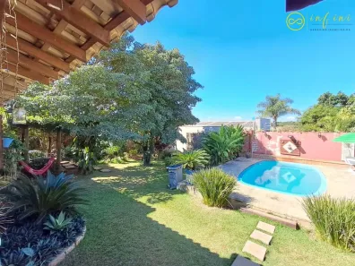 Fazenda/Sítio com 3 Quartos à venda, 376m² no Bacaetava, Iperó