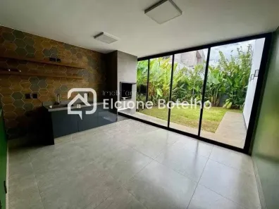 Casa de Condomínio com 3 Quartos para alugar, 260m² no Jardim Sul, Uberlândia