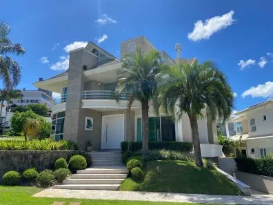 Casa de Condomínio com 4 Quartos à venda, 499m² no Cacupé, Florianópolis