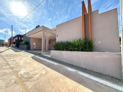 Casa com 3 Quartos à venda, 220m² no Setor Habitacional Vicente Pires - Trecho 3, Brasília