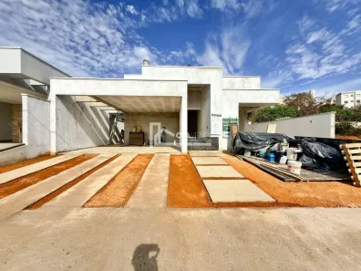 Casa de Condomínio com 4 Quartos à venda, 420m² no Mariposas, Lagoa Santa