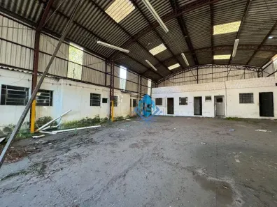 Galpão/Depósito/Armazém para alugar, 700m² no Jardim, Santo André