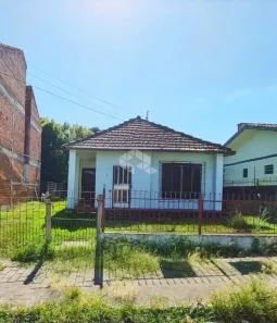 Casa com 2 Quartos à venda, 110m² no Camobi, Santa Maria