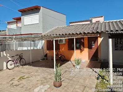 Casa com 2 Quartos à venda, 111m² no Aparecida, Alvorada