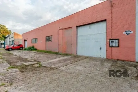 Galpão/Depósito/Armazém à venda, 700m² no Partenon, Porto Alegre