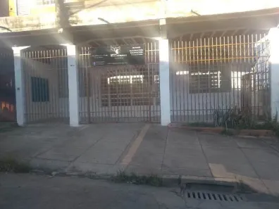 Casa com 2 Quartos à venda, 92m² no Jardim Laguna, Contagem