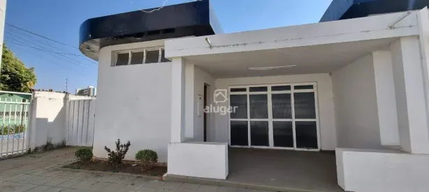 Prédio Comercial para alugar, 290m² no Centro, Montes Claros