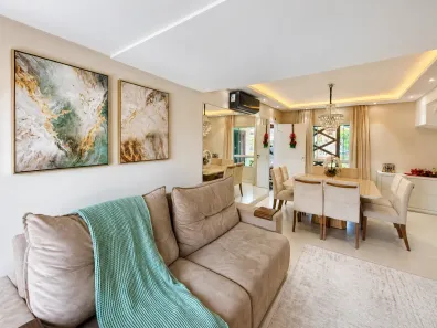 Casa com 3 Quartos à venda, 138m² no Campeche, Florianópolis