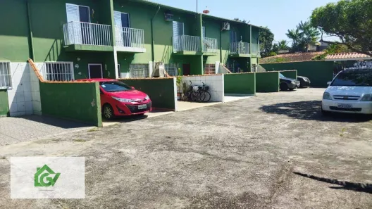 Casa com 2 Quartos à venda, 60m² no Jardim Brasil, Caraguatatuba