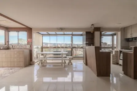 Cobertura com 3 Quartos para alugar, 230m² no Santa Cecília, Porto Alegre