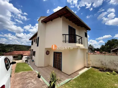 Fazenda/Sítio com 3 Quartos à venda, 2079m² no Jardim Estância Brasil, Atibaia