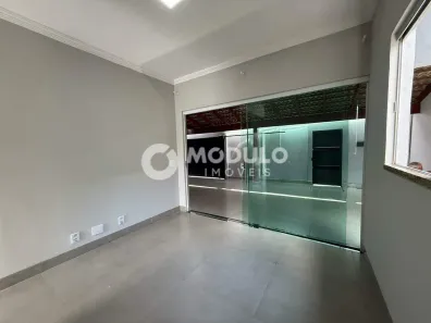 Casa com 2 Quartos à venda, 130m² no Jardim Europa, Uberlândia