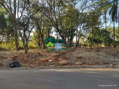 Lote/Terreno à venda, 1000m² no Jardim Petrópolis, Goiânia