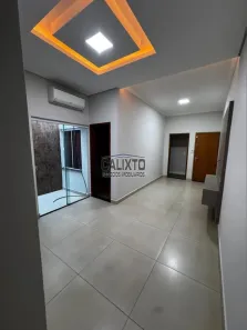 Casa com 3 Quartos à venda, 125m² no Jardim Brasília, Uberlândia