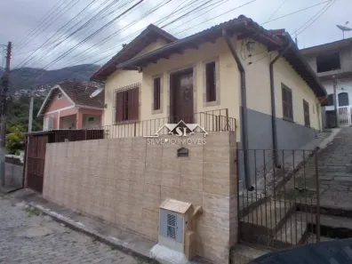 Casa com 3 Quartos à venda, 81m² no Roseiral, Petrópolis